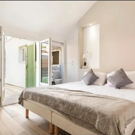 アパート 3 Bedrooms 2 Terraces In *