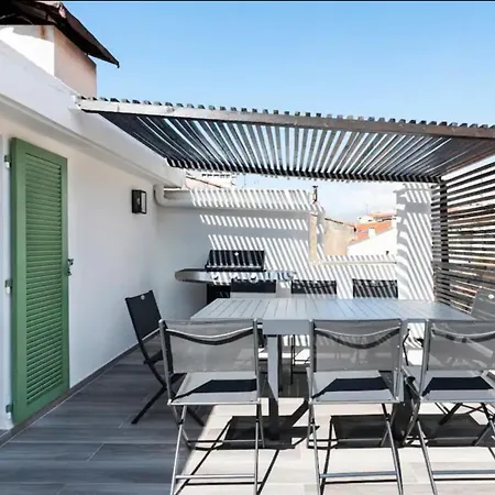 3 Bedrooms 2 Terraces In كان